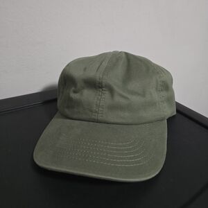 UNIQLO OLIVE HAT/CAP